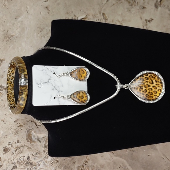 Brighton Trinity Leopard Necklace/Bracelet/Earrings - Picture 2 of 12
